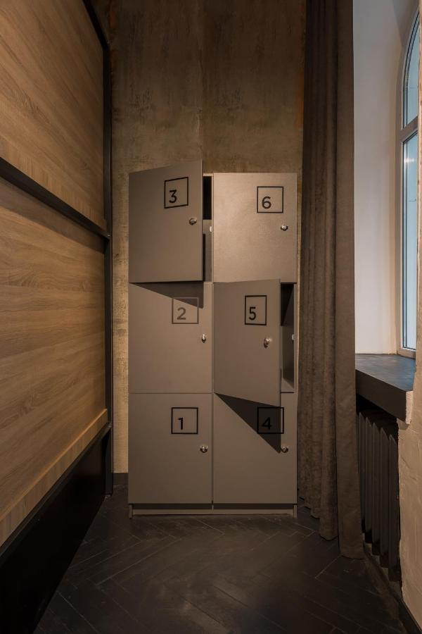 Globe Runner Hostel