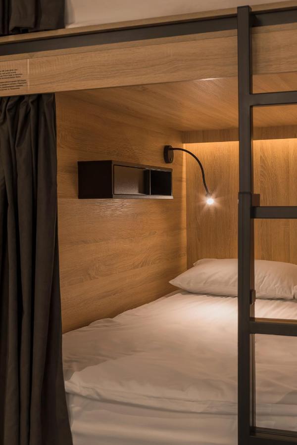 Globe Runner Hotel&hostel *
