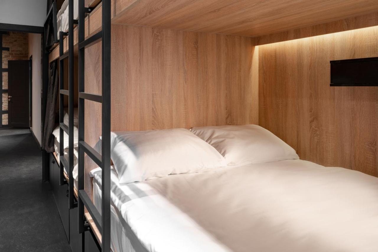 Globe Runner Hotel&hostel Hostel